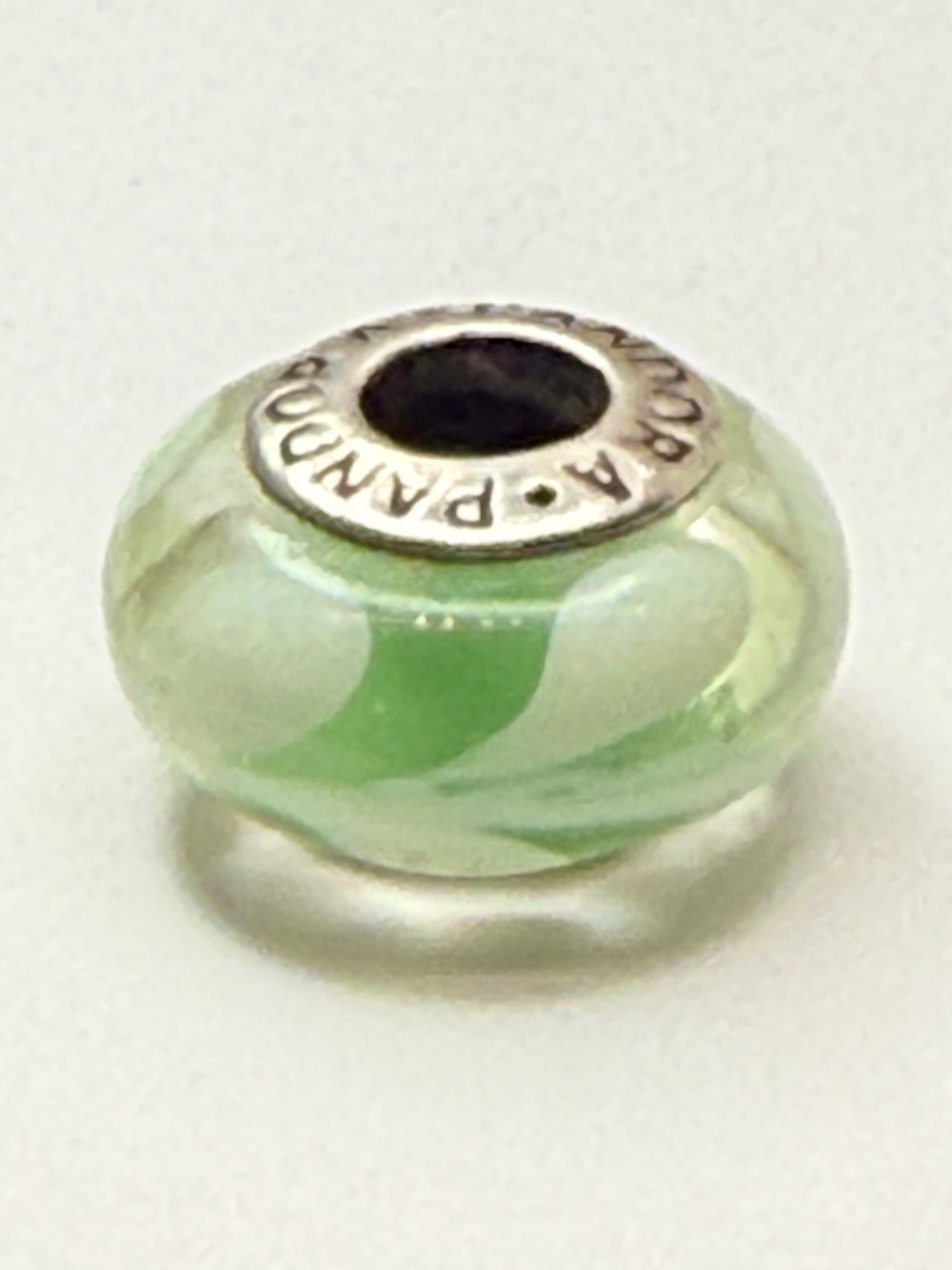 Authentic Pandora Retired Light Green Swirl Murano Glass Charm 790672